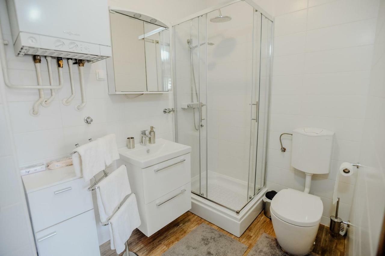 Apartman M5 Ðakovo Zewnętrze zdjęcie