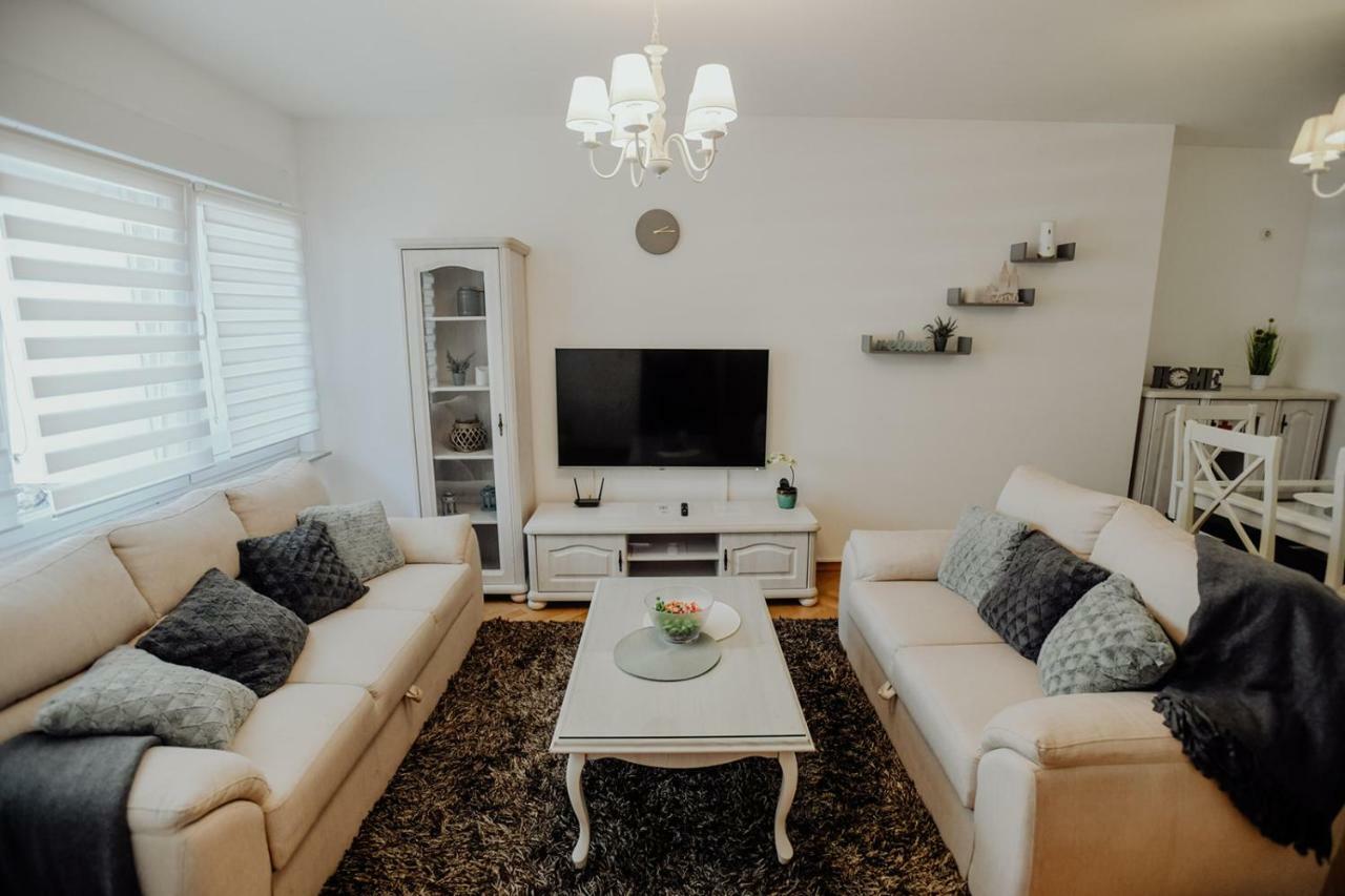 Apartman M5 Ðakovo Zewnętrze zdjęcie